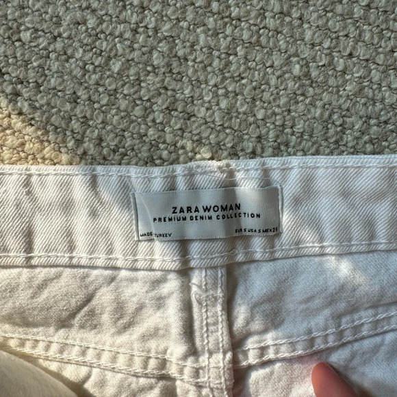 Zara White Skirt! Size small🤍 - Picture 2 of 2